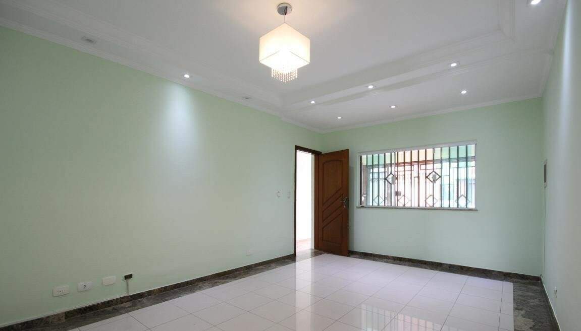 Sobrado à venda com 3 quartos, 150m² - Foto 3