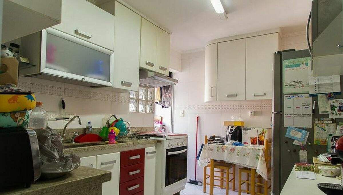 Apartamento à venda com 3 quartos, 101m² - Foto 13