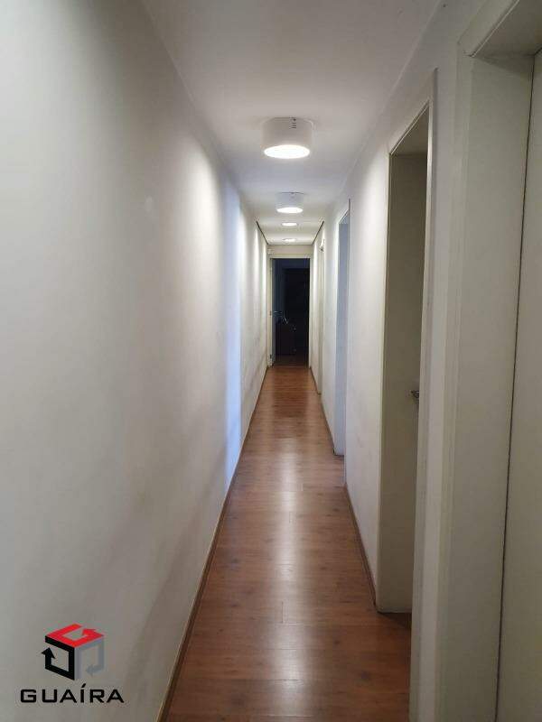 Sobrado à venda com 5 quartos, 200m² - Foto 10