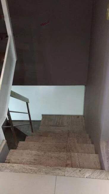 Sobrado à venda com 1 quarto, 320m² - Foto 6