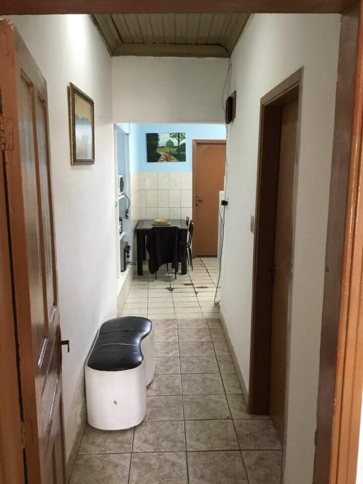 Casa à venda com 3 quartos, 200m² - Foto 4