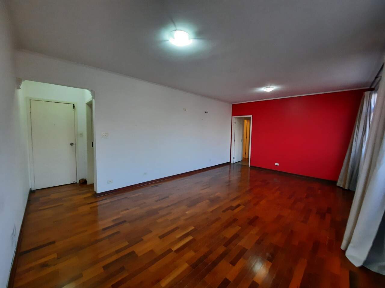 Apartamento à venda com 3 quartos, 118m² - Foto 2