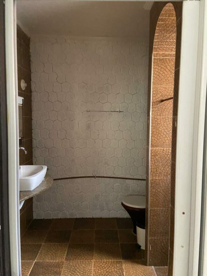 Sobrado à venda com 6 quartos, 260m² - Foto 12