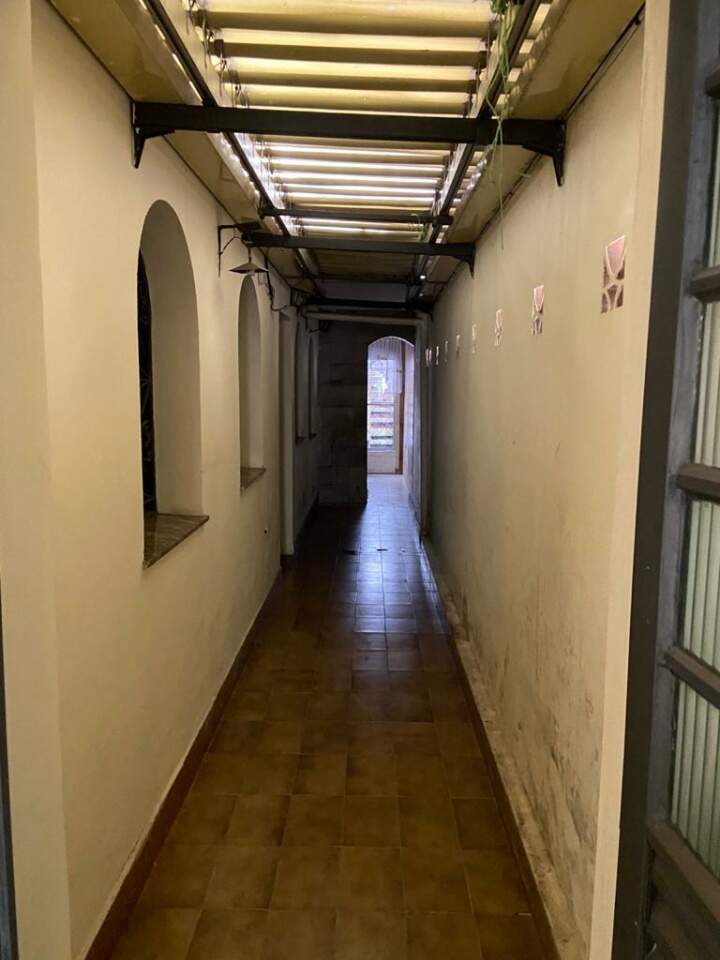 Sobrado à venda com 6 quartos, 260m² - Foto 5