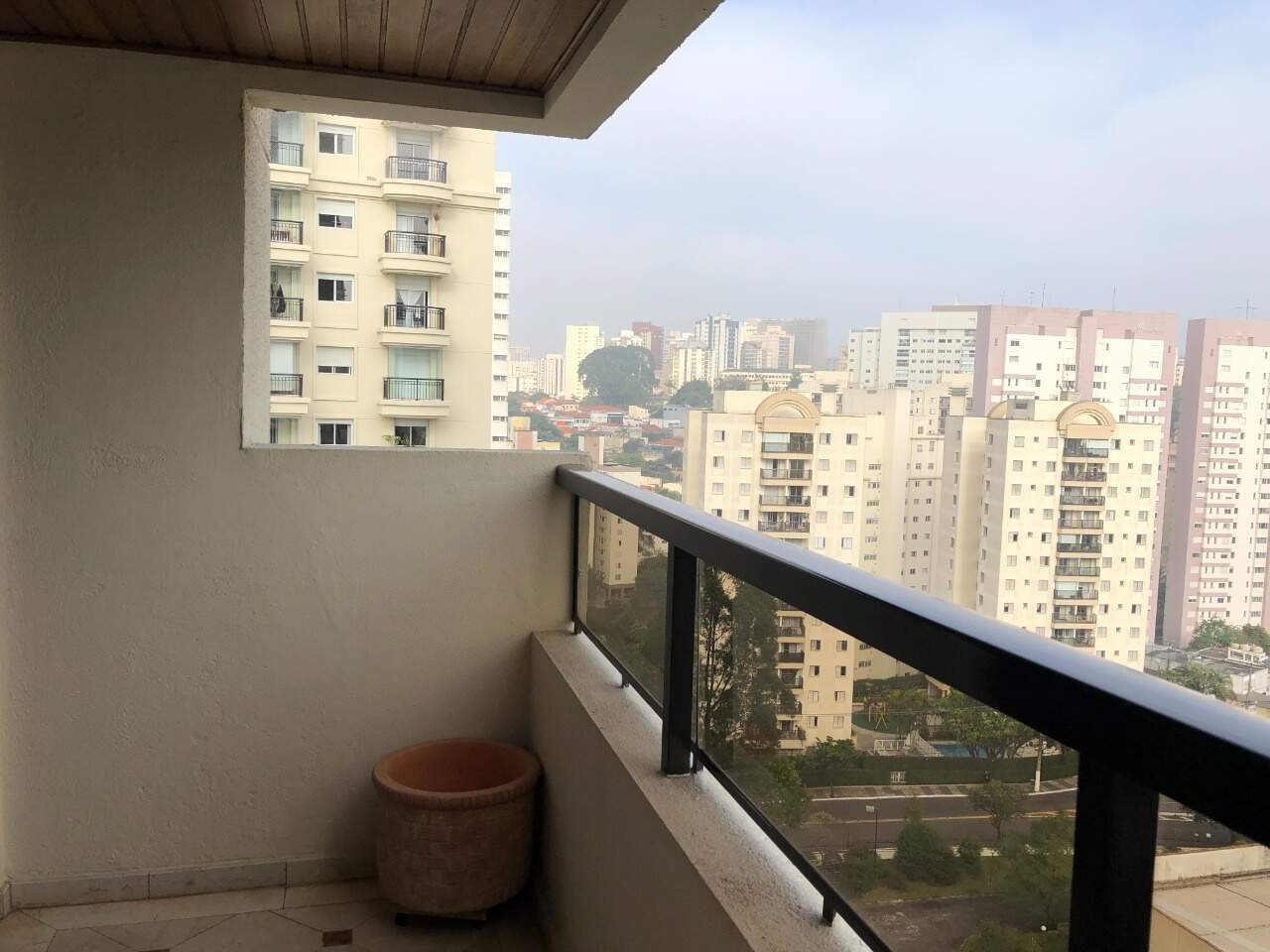 Apartamento à venda com 3 quartos, 139m² - Foto 8