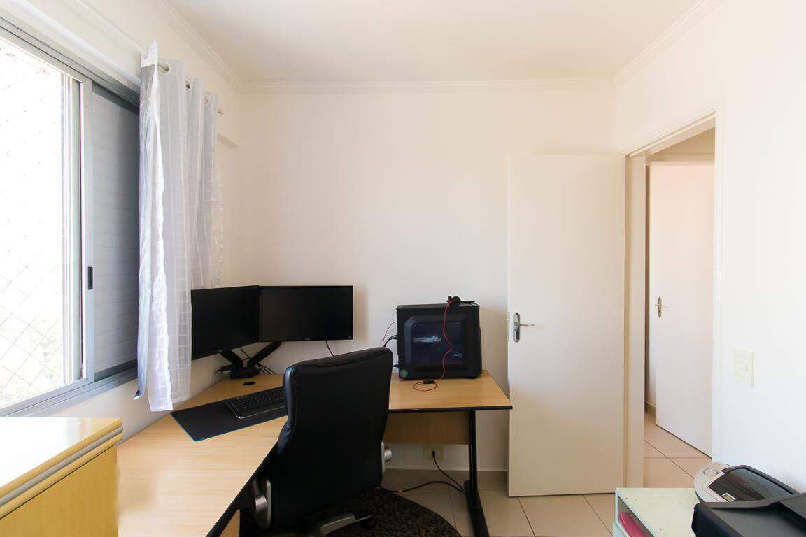 Apartamento à venda com 3 quartos, 70m² - Foto 23