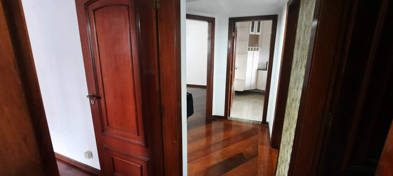 Apartamento à venda com 3 quartos, 117m² - Foto 8