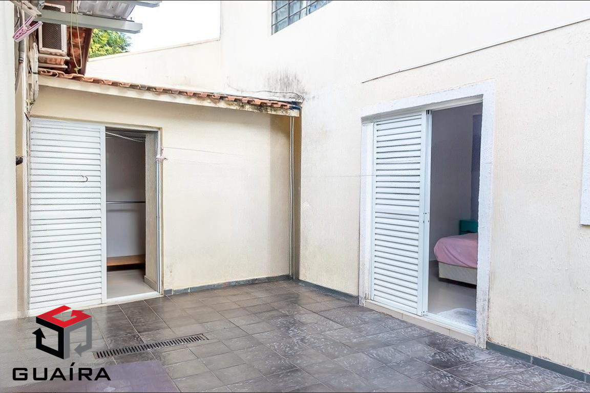 Casa à venda com 5 quartos, 254m² - Foto 9