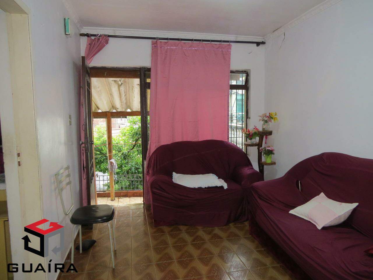 Casa à venda com 2 quartos, 128m² - Foto 2