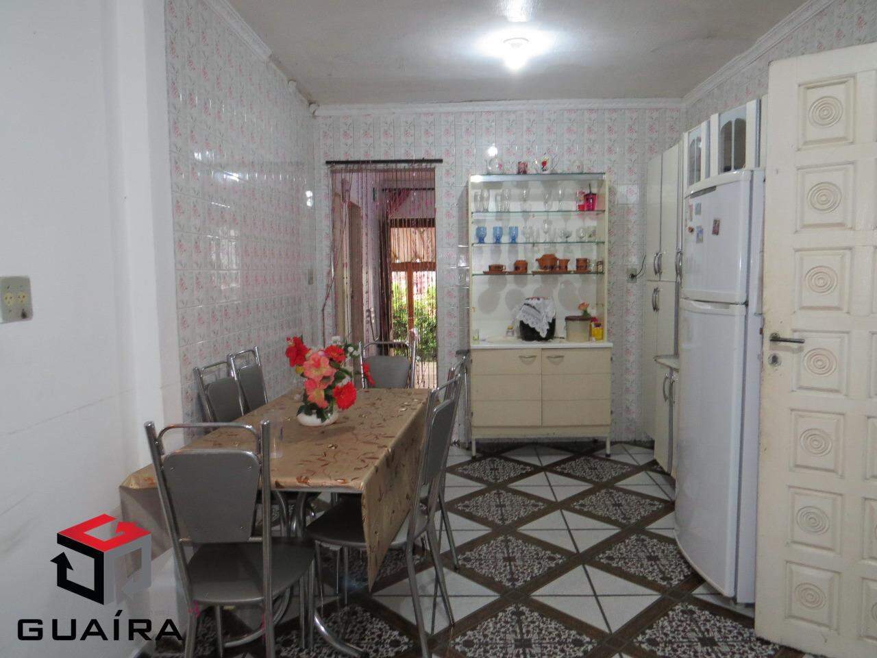 Casa à venda com 2 quartos, 128m² - Foto 4