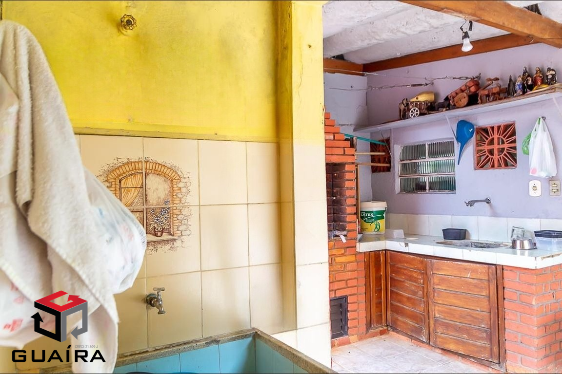 Casa à venda com 3 quartos, 230m² - Foto 17