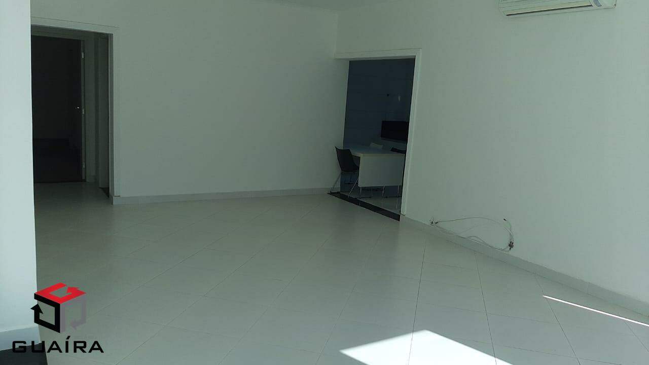 Casa à venda com 4 quartos, 220m² - Foto 18