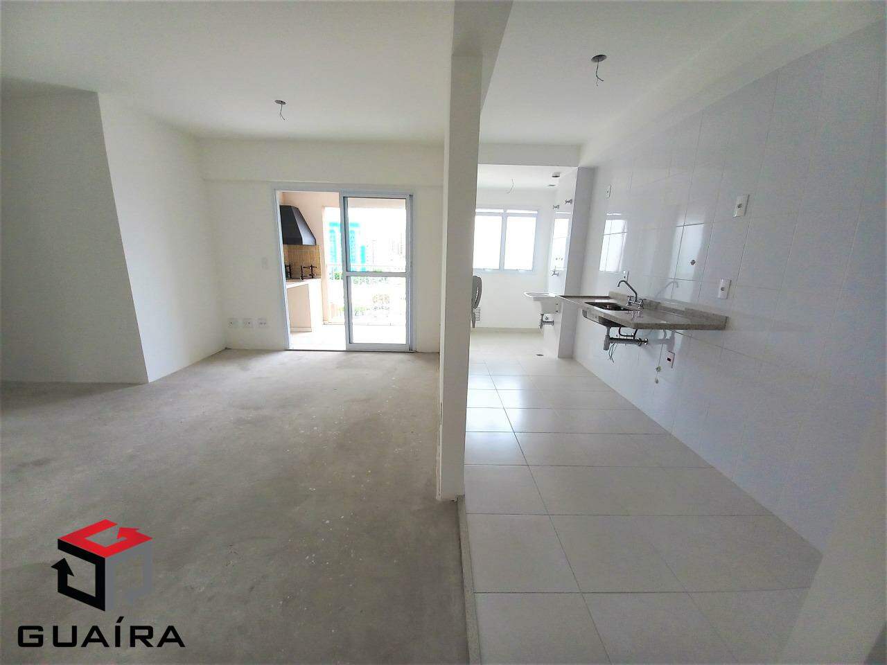 Apartamento à venda com 3 quartos, 85m² - Foto 4