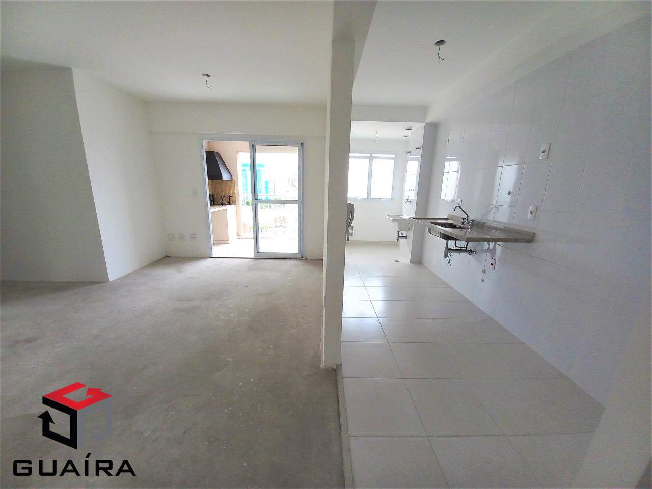 Apartamento à venda com 3 quartos, 85m² - Foto 1