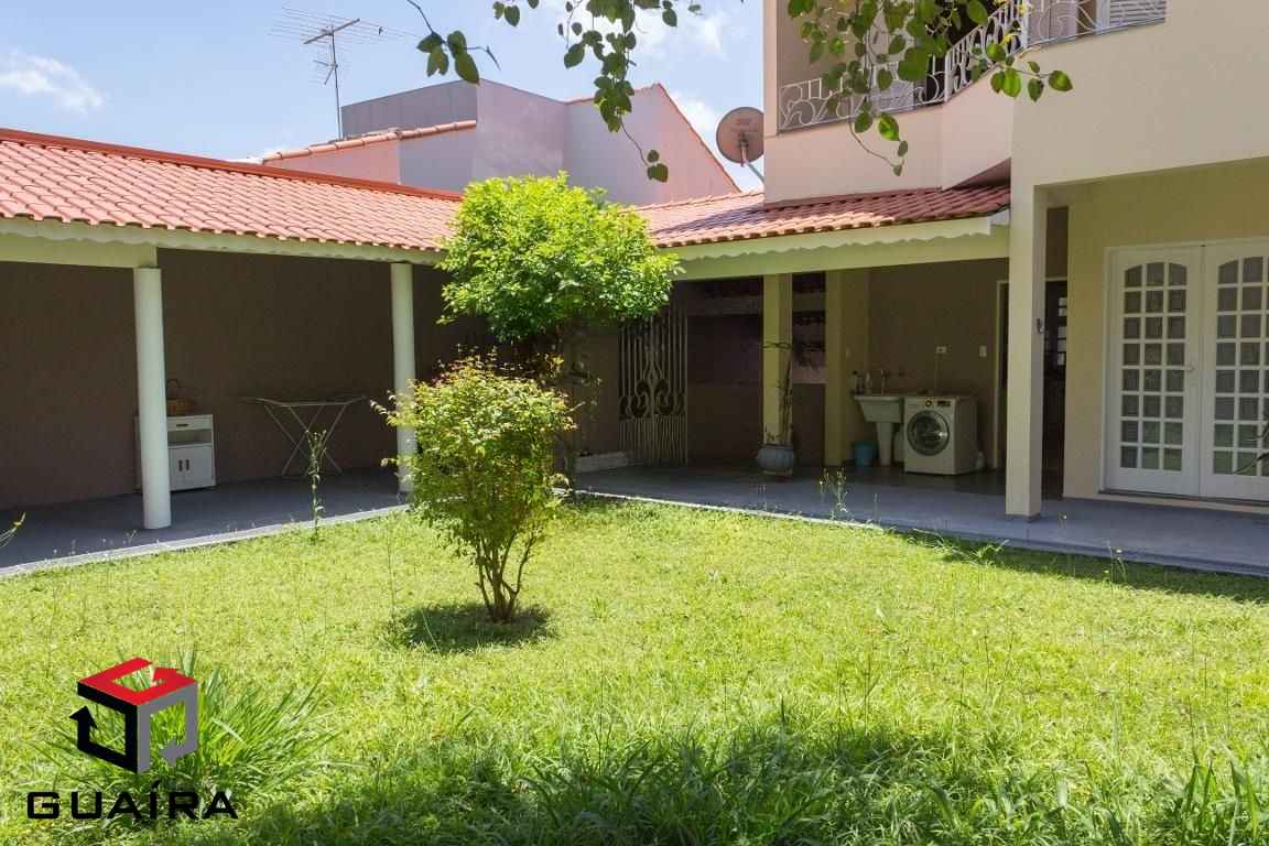 Sobrado à venda com 3 quartos, 307m² - Foto 11