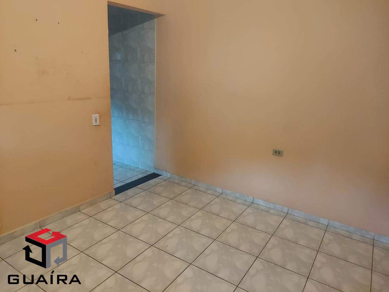 Sobrado à venda com 3 quartos, 221m² - Foto 2