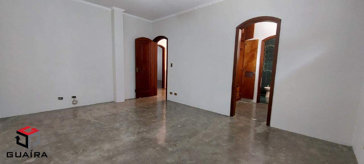 Sobrado à venda com 3 quartos, 400m² - Foto 18