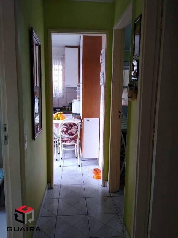 Casa à venda com 2 quartos, 185m² - Foto 2