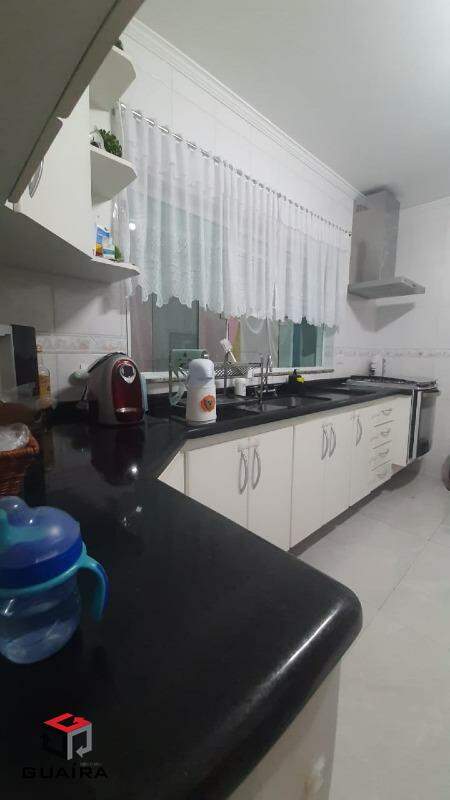 Sobrado à venda com 3 quartos, 220m² - Foto 9