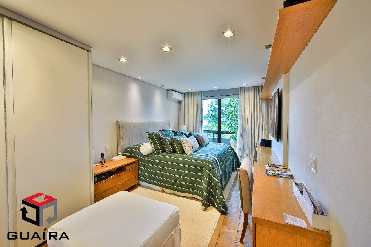 Apartamento à venda com 3 quartos, 260m² - Foto 17