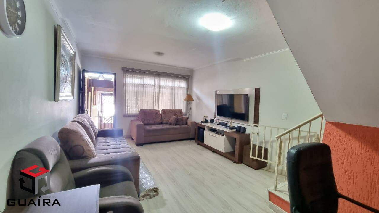 Sobrado à venda com 2 quartos, 123m² - Foto 1