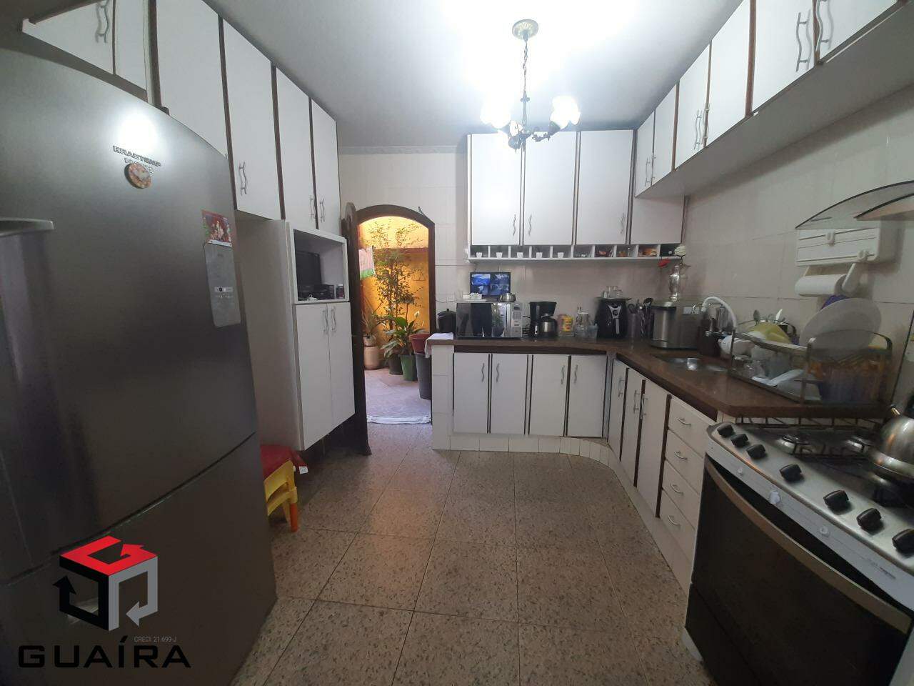 Sobrado à venda com 3 quartos, 200m² - Foto 8