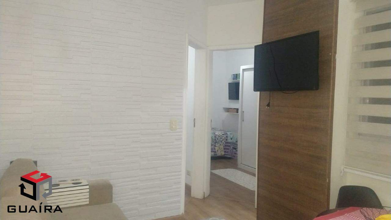 Apartamento à venda com 2 quartos, 40m² - Foto 1