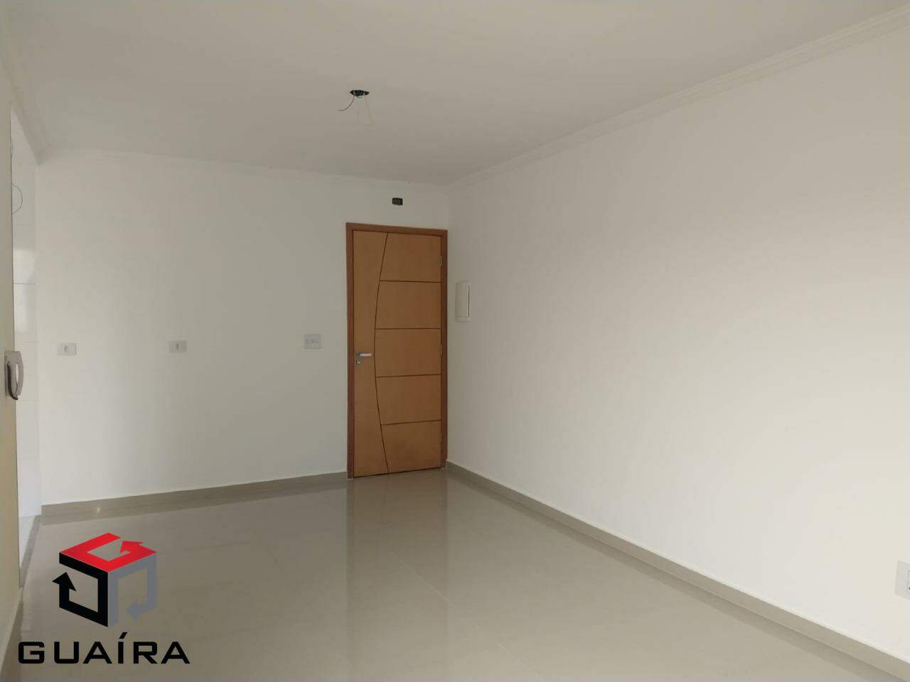 Apartamento à venda com 2 quartos, 61m² - Foto 3