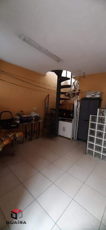 Sobrado à venda com 3 quartos, 215m² - Foto 29