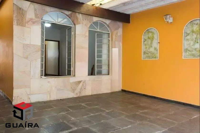 Sobrado para alugar com 2 quartos, 196m² - Foto 4