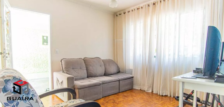 Casa à venda com 3 quartos, 96m² - Foto 1