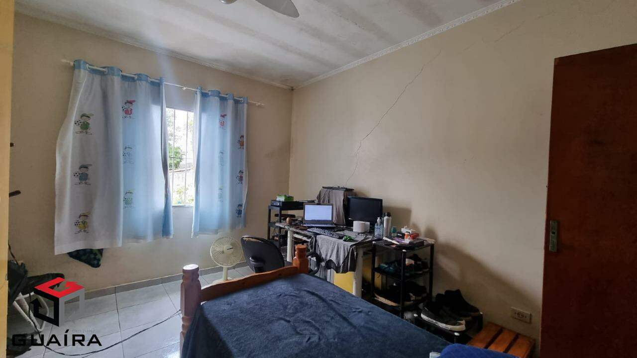 Casa à venda com 3 quartos, 193m² - Foto 15