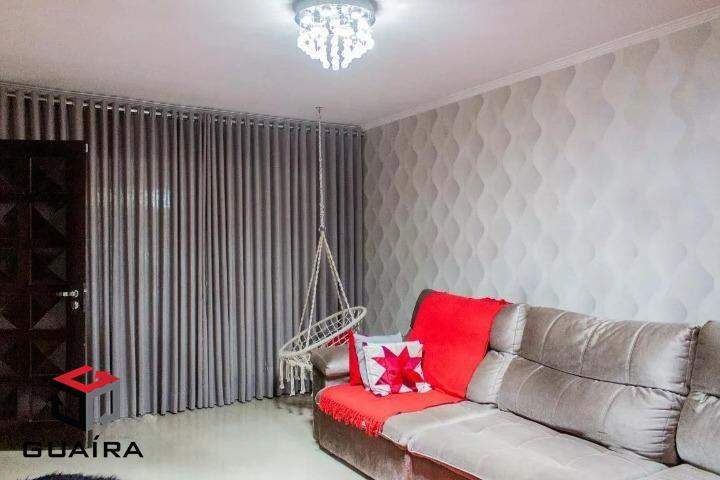 Sobrado à venda com 2 quartos, 240m² - Foto 4