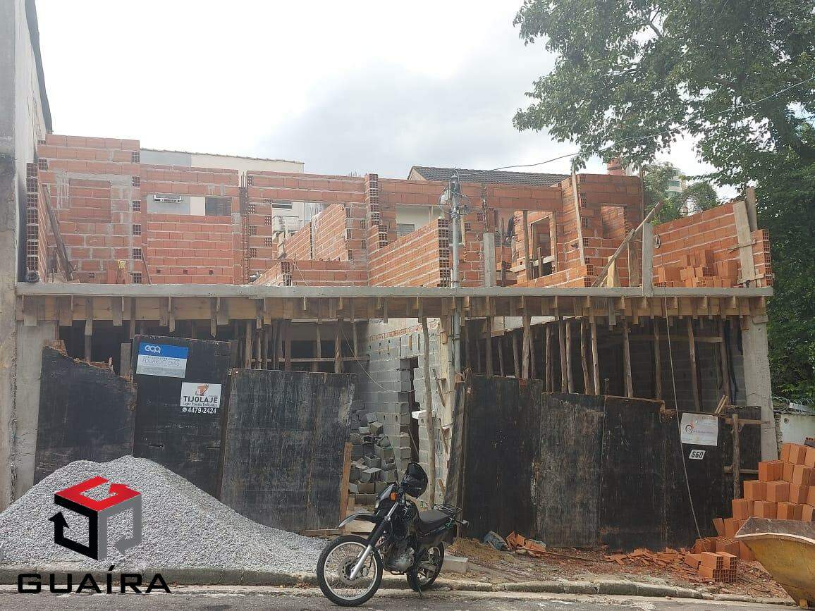 Sobrado à venda com 3 quartos, 200m² - Foto 1