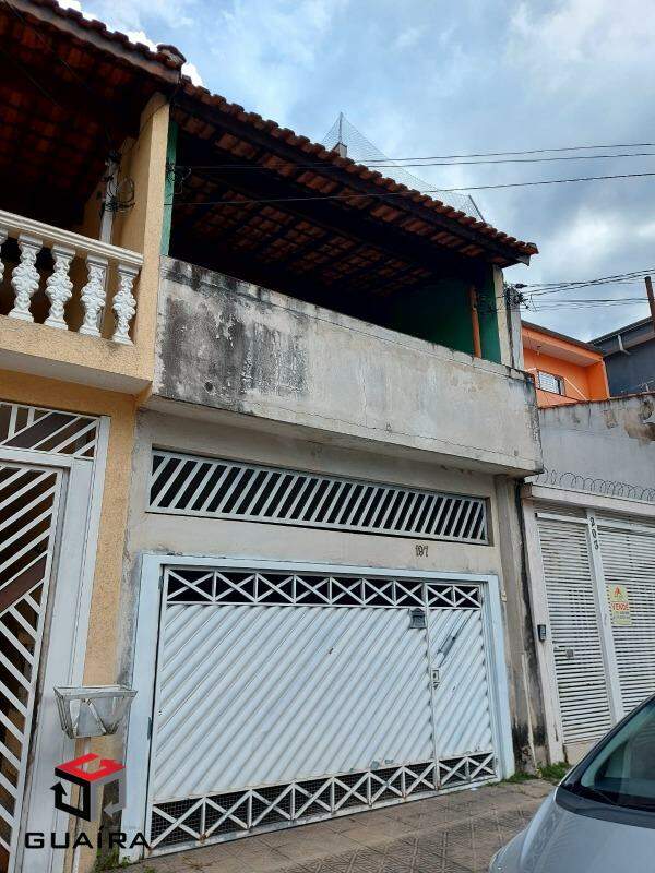 Sobrado à venda com 3 quartos, 194m² - Foto 1