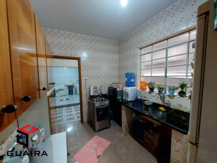 Sobrado à venda com 3 quartos, 194m² - Foto 8