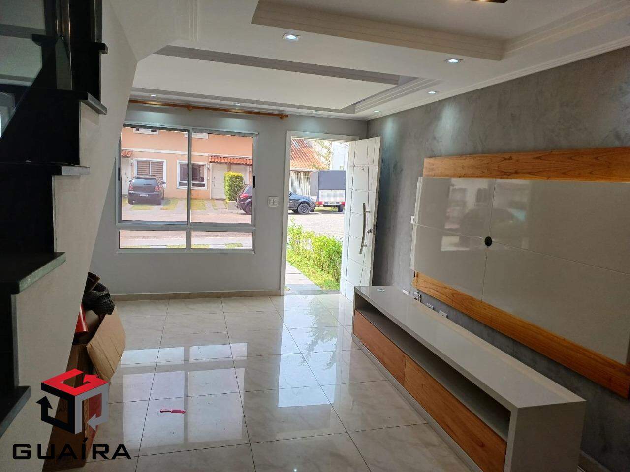 Sobrado à venda com 3 quartos, 126m² - Foto 1