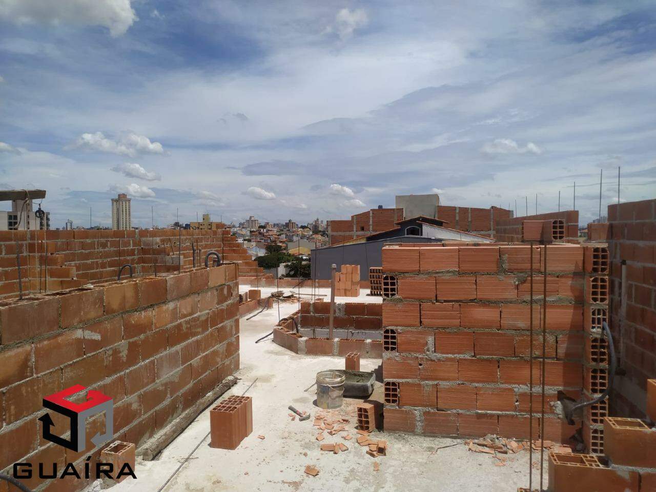 Cobertura à venda com 2 quartos, 100m² - Foto 13