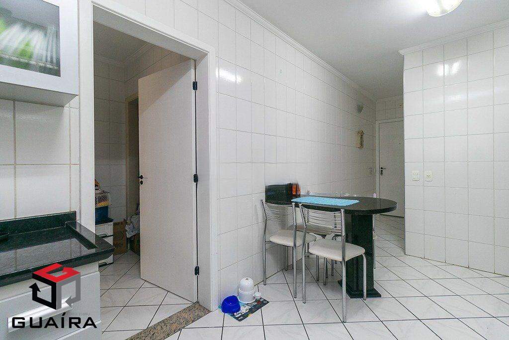 Apartamento à venda com 3 quartos, 130m² - Foto 11