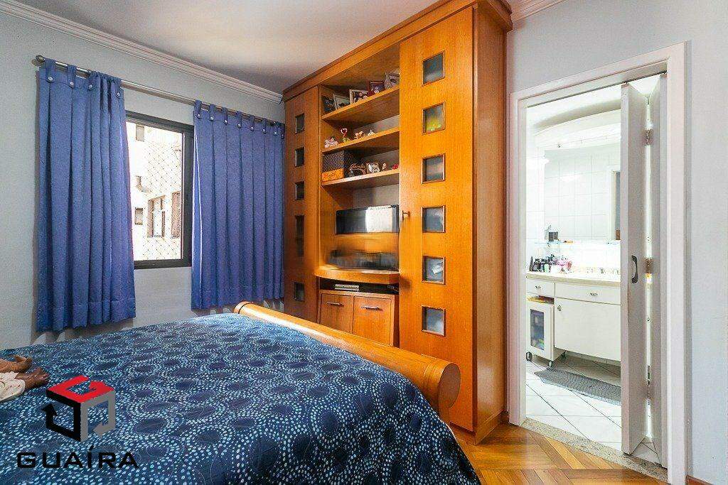 Apartamento à venda com 3 quartos, 130m² - Foto 18