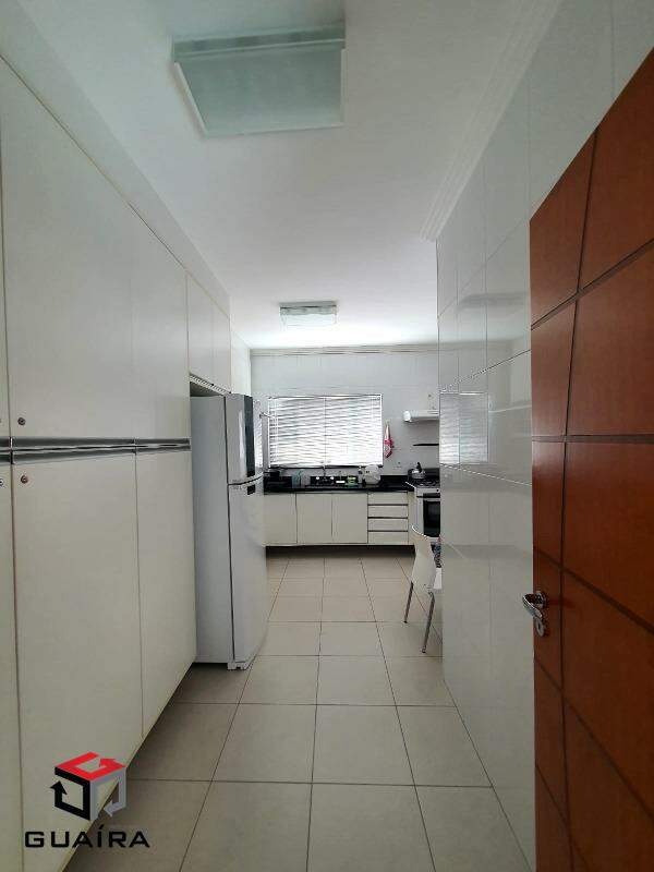 Sobrado à venda com 3 quartos, 222m² - Foto 10