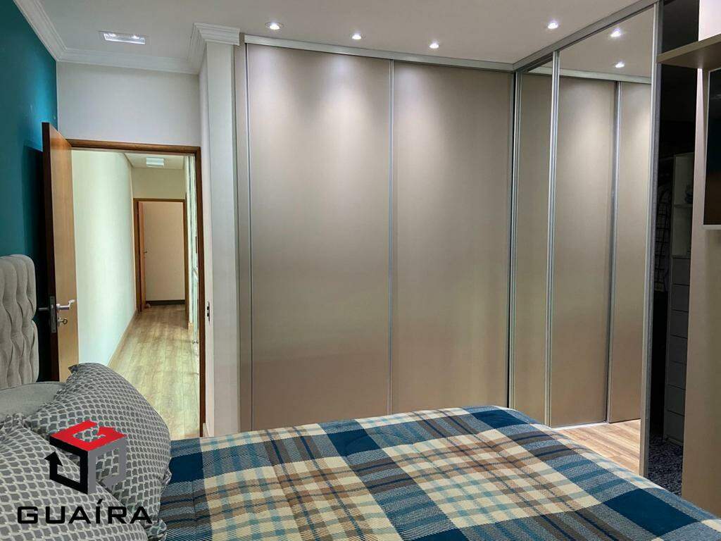 Sobrado à venda com 3 quartos, 205m² - Foto 18