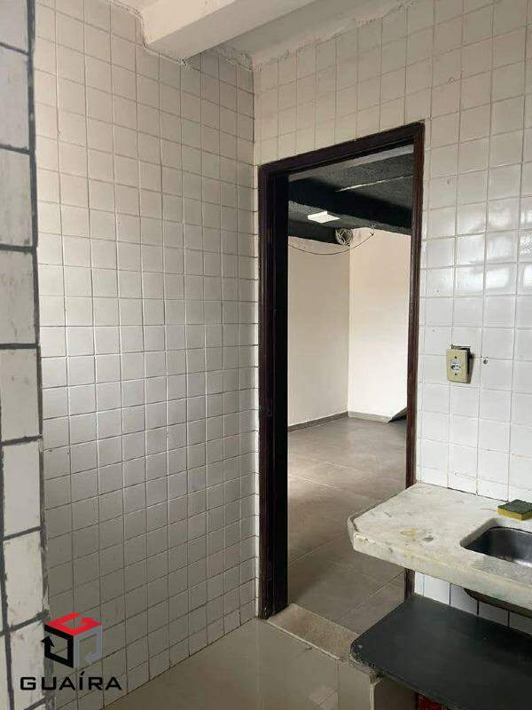 Sobrado à venda com 5 quartos, 230m² - Foto 9