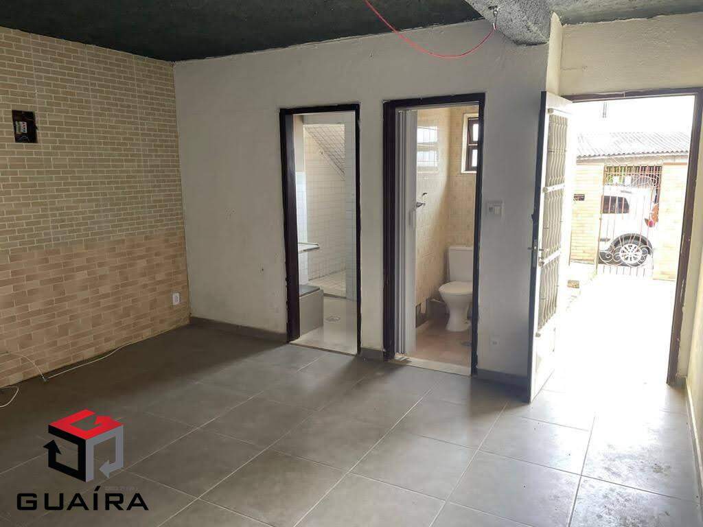 Sobrado à venda com 5 quartos, 230m² - Foto 2