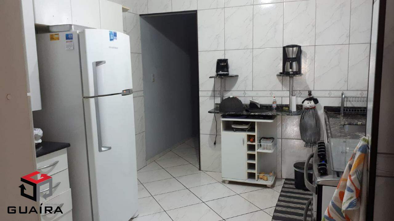 Casa à venda com 4 quartos, 194m² - Foto 6