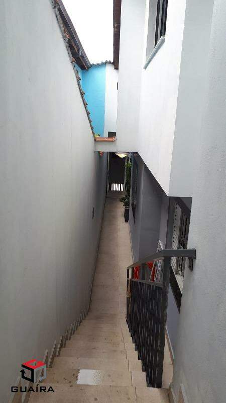 Casa à venda com 4 quartos, 194m² - Foto 9