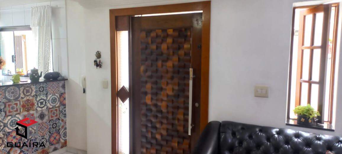 Sobrado à venda com 4 quartos, 180m² - Foto 3