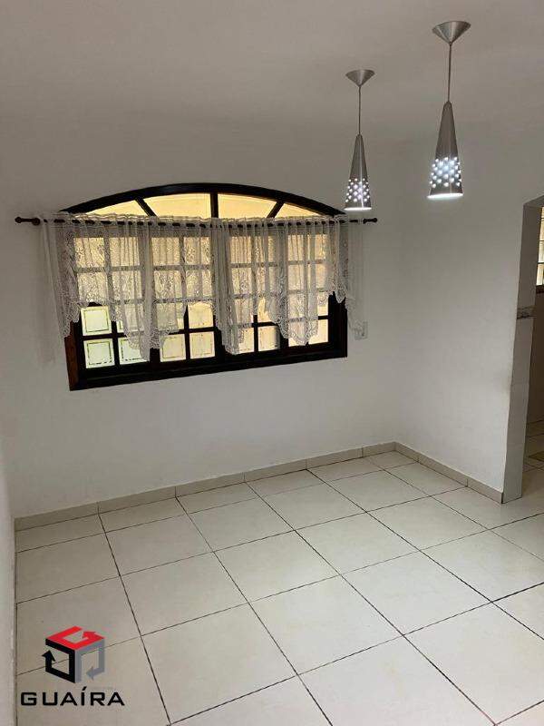 Sobrado à venda com 3 quartos, 216m² - Foto 3