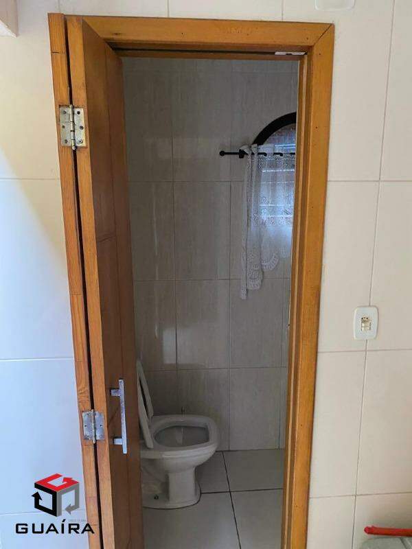 Sobrado à venda com 3 quartos, 216m² - Foto 26