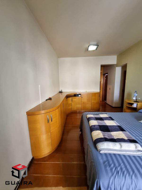 Apartamento à venda com 4 quartos, 250m² - Foto 25